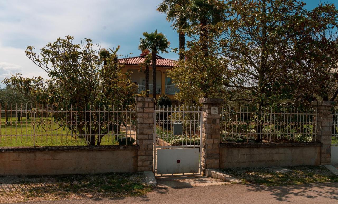 Apartment Villa Olga Porec Exterior photo